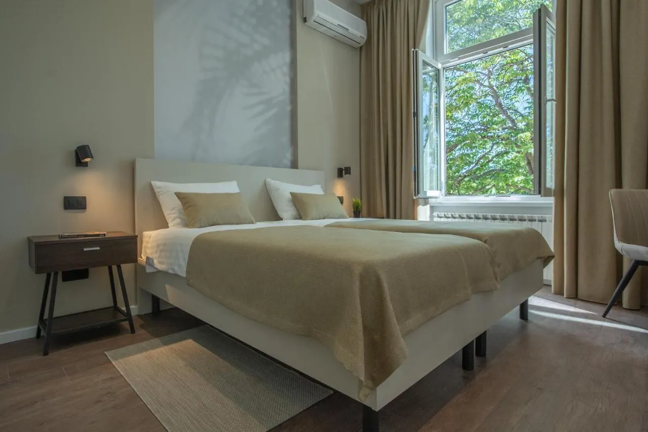 Villa Aurum Health & Climatotherapy Center 4*, Rovinj