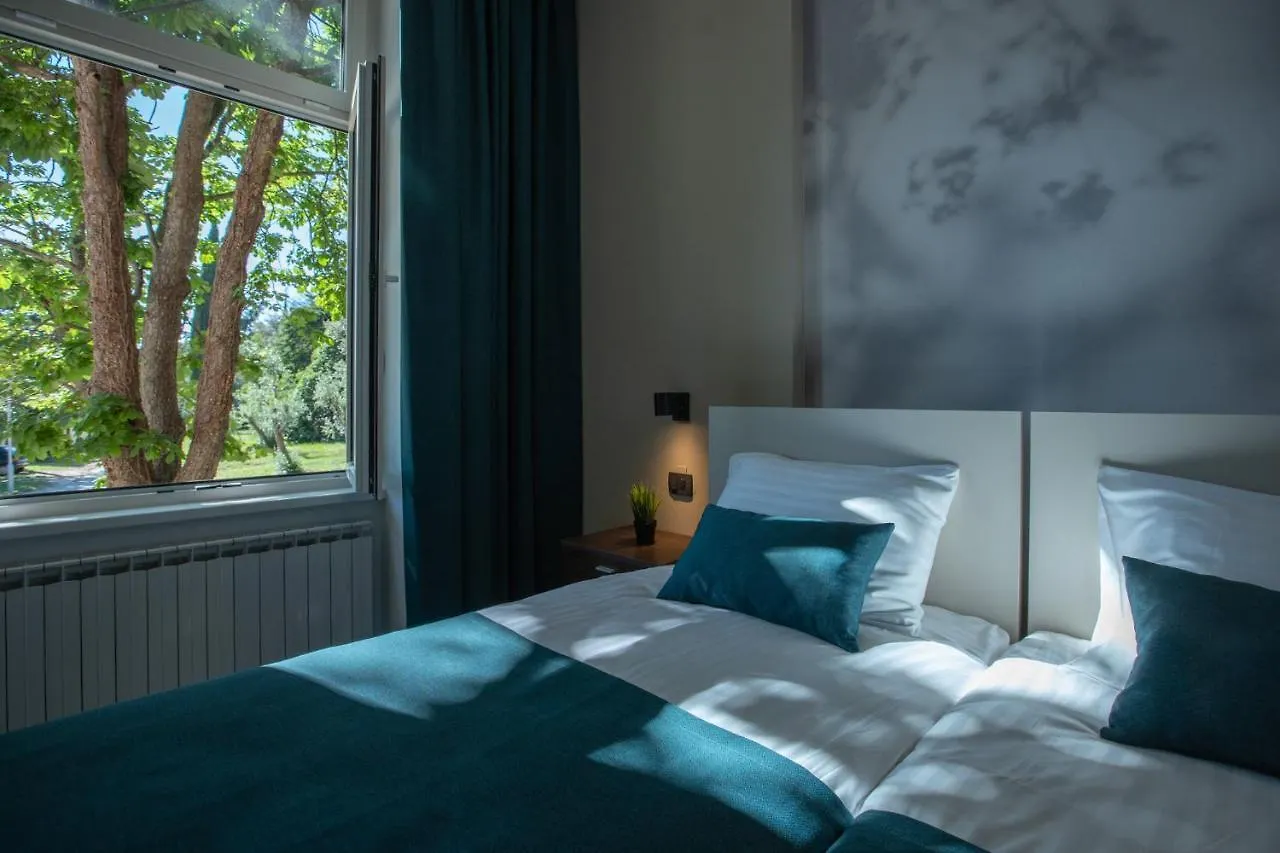 Villa Aurum Rovigno 4*,  Croazia