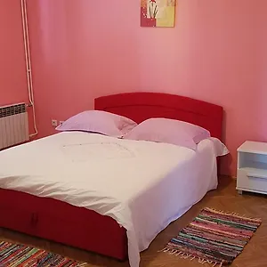 house-nena.hotelinzadar.com/