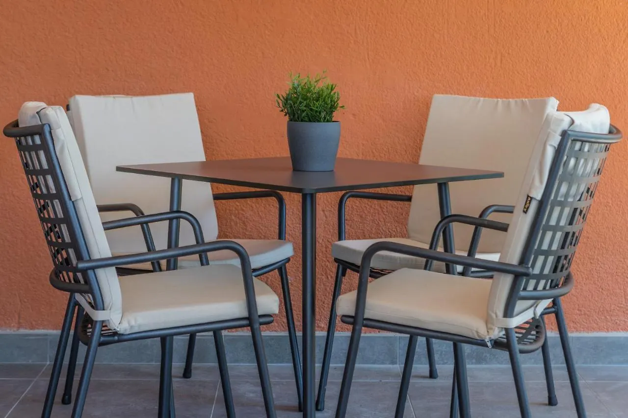 Villa Aurum Health & Climatotherapy Center Rovinj 4*,